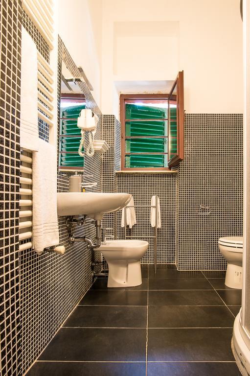 B&B Villa Regina Pisa Exteriör bild