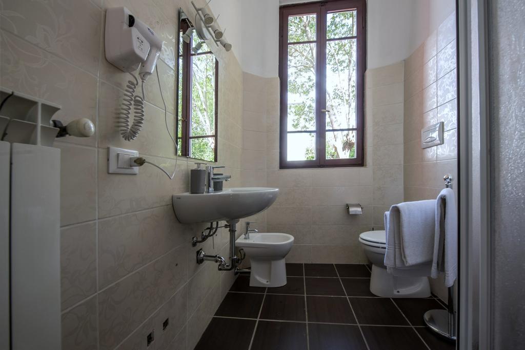 B&B Villa Regina Pisa Exteriör bild